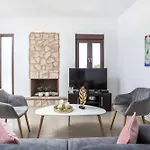 Aggelina Pefkos Villa *