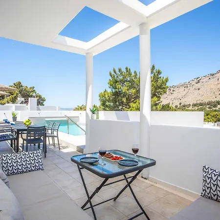 Aggelina Pefkos * Pefki