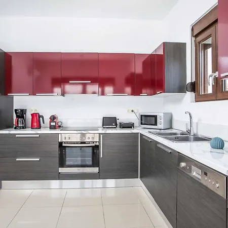 别墅 Aggelina Pefkos *