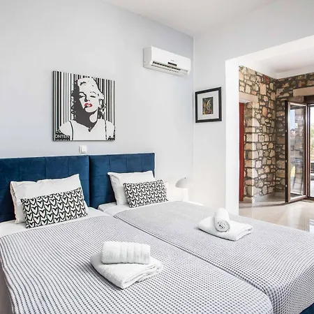 别墅 Aggelina Pefkos Pefki