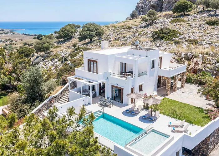 Aggelina Pefkos Villa *