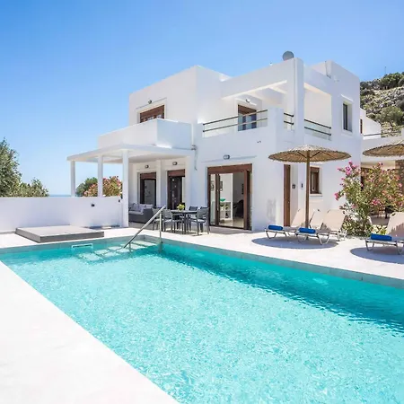 Aggelina Pefkos Villa *